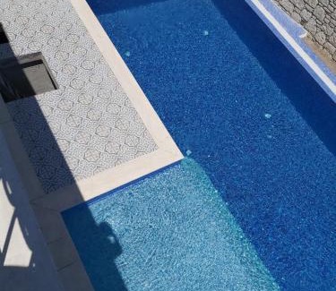 Sifne Mahallesi Villa | Çeşme Reisdere kiralik havuzlu villa