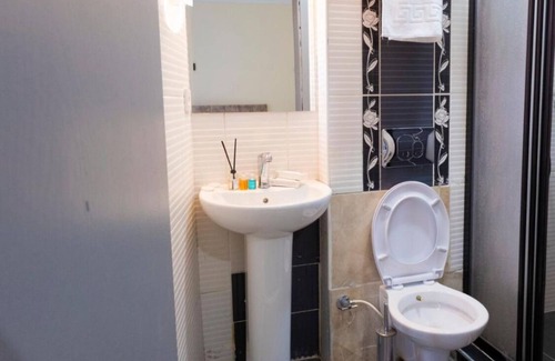 Zeytinburnu Hotel | ÇINAR OTEL