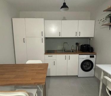 Centre Sud Apartment | Échappée Dijonnaise - studio cosy au cœur du centre ville
