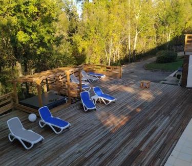Durfort House | Écolodge Les Sentiers du Lac - Domaine de la Gaïa
