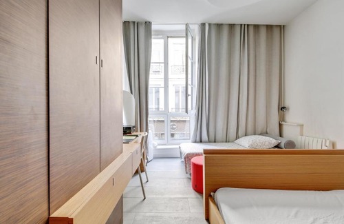 Odeon Apartment | Élégance confort à l’Odéon by Weekome