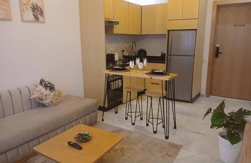 Nouaceur Apartment | Élégance: Your modern urban refuge!