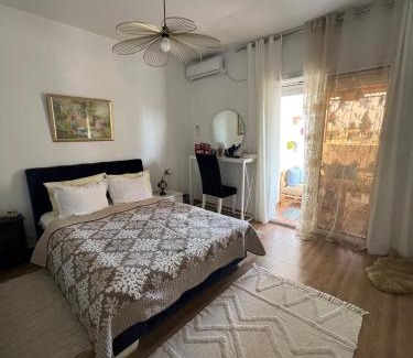 El Menzah Apartment | Étage privé tout confort deux chambres salle de bain et espace cuisine dappoint