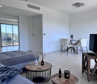 Biot Apartment | Évasion à Biot