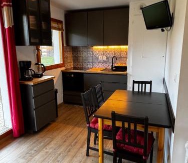 Saint-Etienne-en-Devoluy Apartment | Évasion alpine à Superdévoluy au pied des pistes ski, luge 4 saisons, rando, 2 à 6 personnes