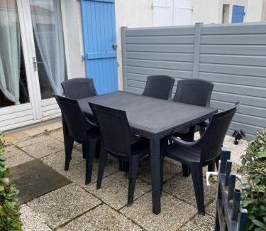 La Faute-sur-Mer House | Évasion en Bord de Mer Maison Tout Confort à La Faute-sur-Mer