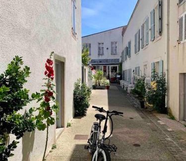 Saint-Martin-de-Re Apartment | Île de Ré - T3 avec sublime vue mer - 80m2 - 4 à 6 pers