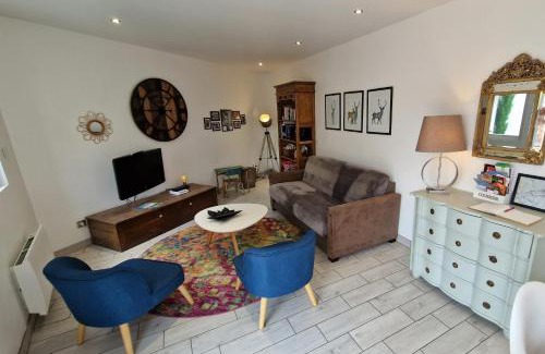 Tours Apartment | "Ô Tour's Angels" FEBVOTTE