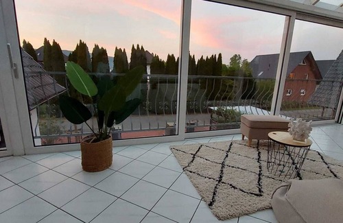 Porta Westfalica Apartment | Über den Dächern von Porta. Familienfreundlich und Top Ausgestattet