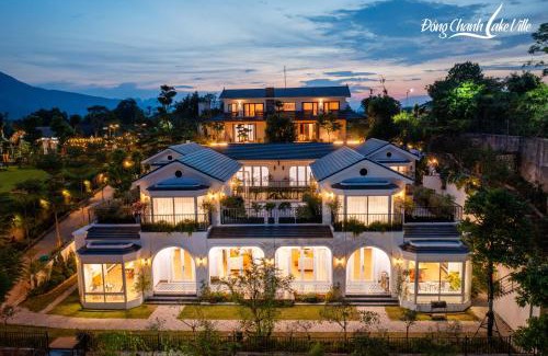 Luong Son Villa | Đồng Chanh Lake Ville