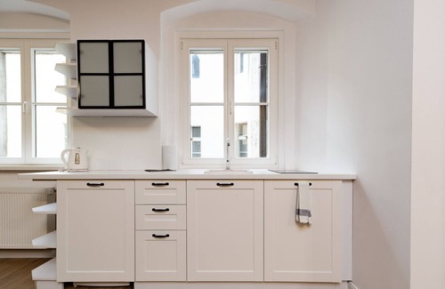 Stare Miasto Apartment | Łazienna Suite no 10