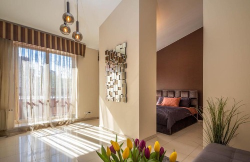 Klaipeda Apartment | Šimkaus Abstrakcija