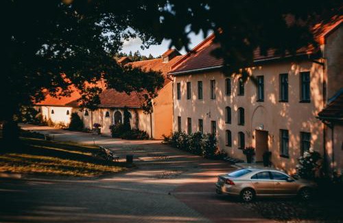 Milzkalne Hotel | Šlokenbekas Muiža