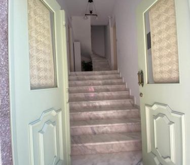 Myrina Apartment | Διαμέρισμα σε ανακαινισμένο αρχοντικό 19ου αιώνα, κέντρο Μύρινας