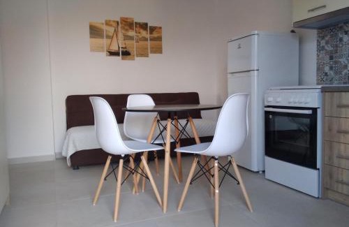 Karvelas Apartment | Κamares View (Αύρα)