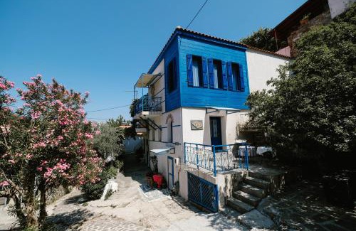 Samothrace House | Ξενώνας Οικία Φαρδύ