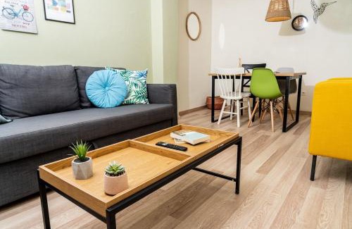 Ano Poli Apartment | Πανεπιστήμιο - Έκθεση- Τούρκικο προξενείο