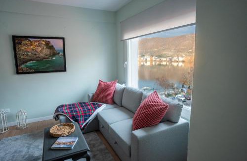 Kastoria Apartment | Παράθυρο στη λίμνη