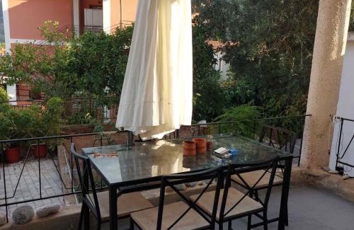 Leonidio House | Το σπίτι του Καντήλα