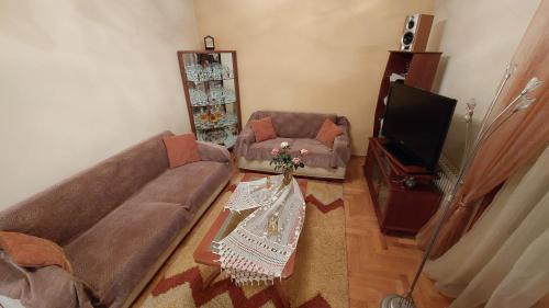 Maniakoi Apartment | Το Σπιτικό της Μαρίας