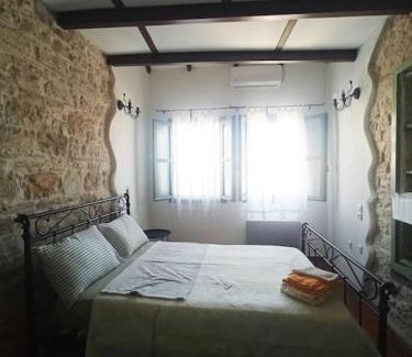 Mastichochoria Apartment | Τριώροφη οικία σε Μεσαιωνικό οικισμό
