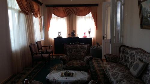 Khelvachauri House | Апартаменти с бассеином