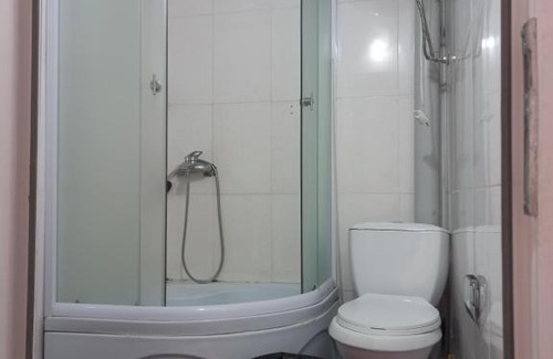 Karakol House | Гостевой дом Gold