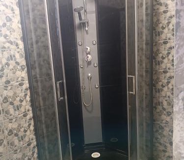 Yaremche Hotel | Золота рибка