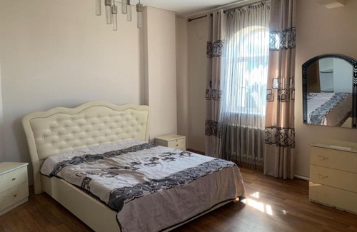 Almaty Bed & Breakfast | ИП ЛАЛА