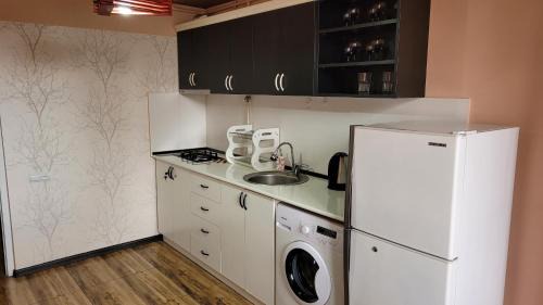 Yerevan Apartment | Квартира около мед центра Астхик