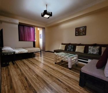 Yerevan Apartment | Квартира около мед центра Астхик