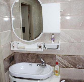 Yasamal Apartment | Квартира тихом дворе