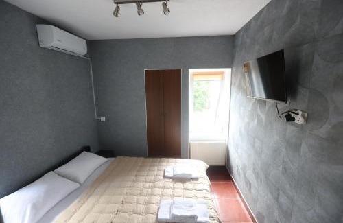Kharkiv Hostel | Отель Гора