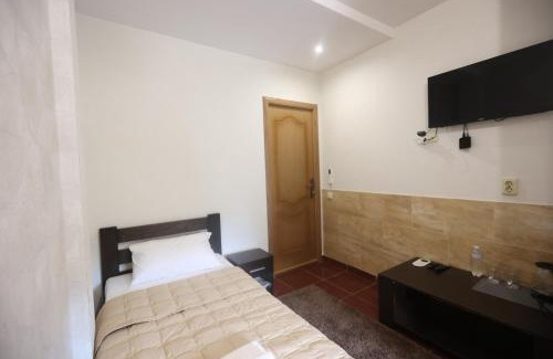 Kharkiv Hostel | Отель Гора