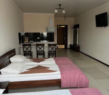 Uman Hotel | Турист