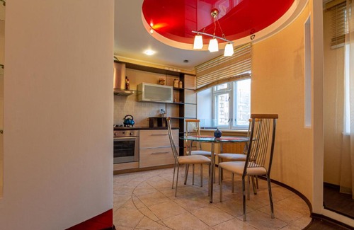 Sovetsky City District Apartment | Уютный люкс в новом доме