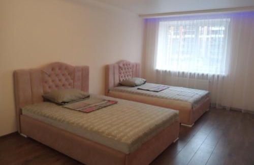 Lutsk Apartment | Яровиця 2 кімнати