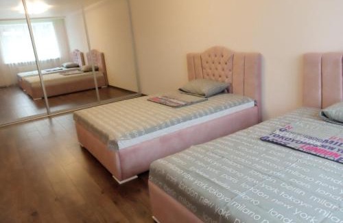 Lutsk Apartment | Яровиця 2 кімнати