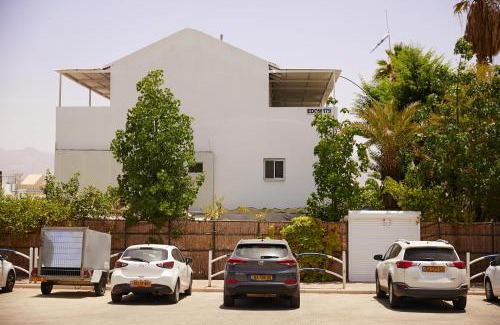Eilat House | אדום 179, דירות נופש