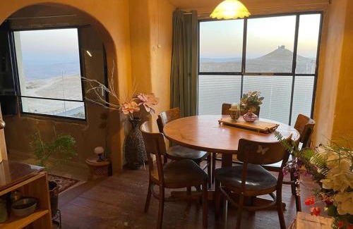 Mitzpe Ramon Apartment | יסמינא- נוף למכתש רמון