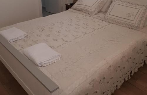 Kiryat Ono House | לינה במרכז - Accommodation in the center