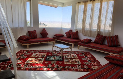 Arad Hostel | רוג'ום גסטהאוס Rujum