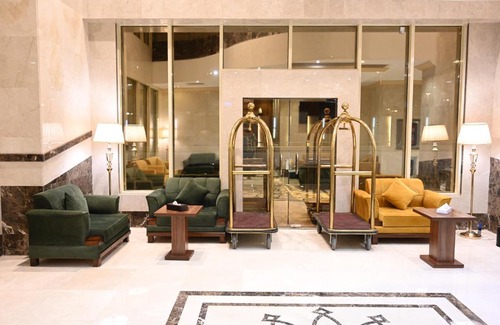 Mecca Hotel | أورنسيس البدر
