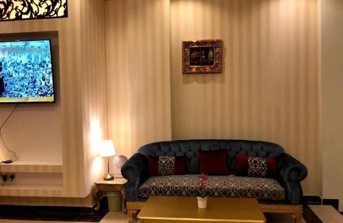 Riyadh Apartment | البدر الساطع للشقق المخدومة