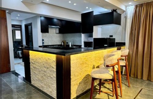 Cairo Apartment | القاهرة المعادي كورنيش النيل ابراج المعادي ستار