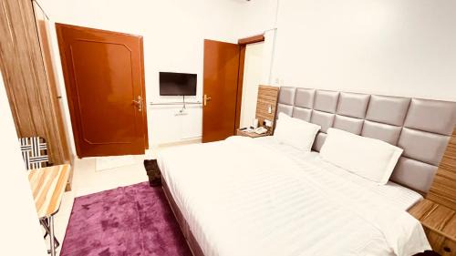 Riyadh Apartment | القبة الذهبية للشقق المخدومة