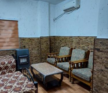 Jabal Al-Hussein Apartment | بيت الحجر
