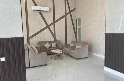 Al Hofuf Hotel | تربل وان للشقق المخدومة