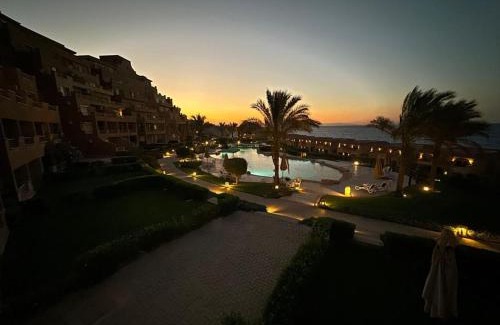 Ras Sudar Apartment | تلال السخنة