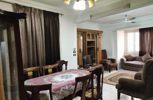 Shurtah al-Dakhlah Apartment | شارع العريش هرم